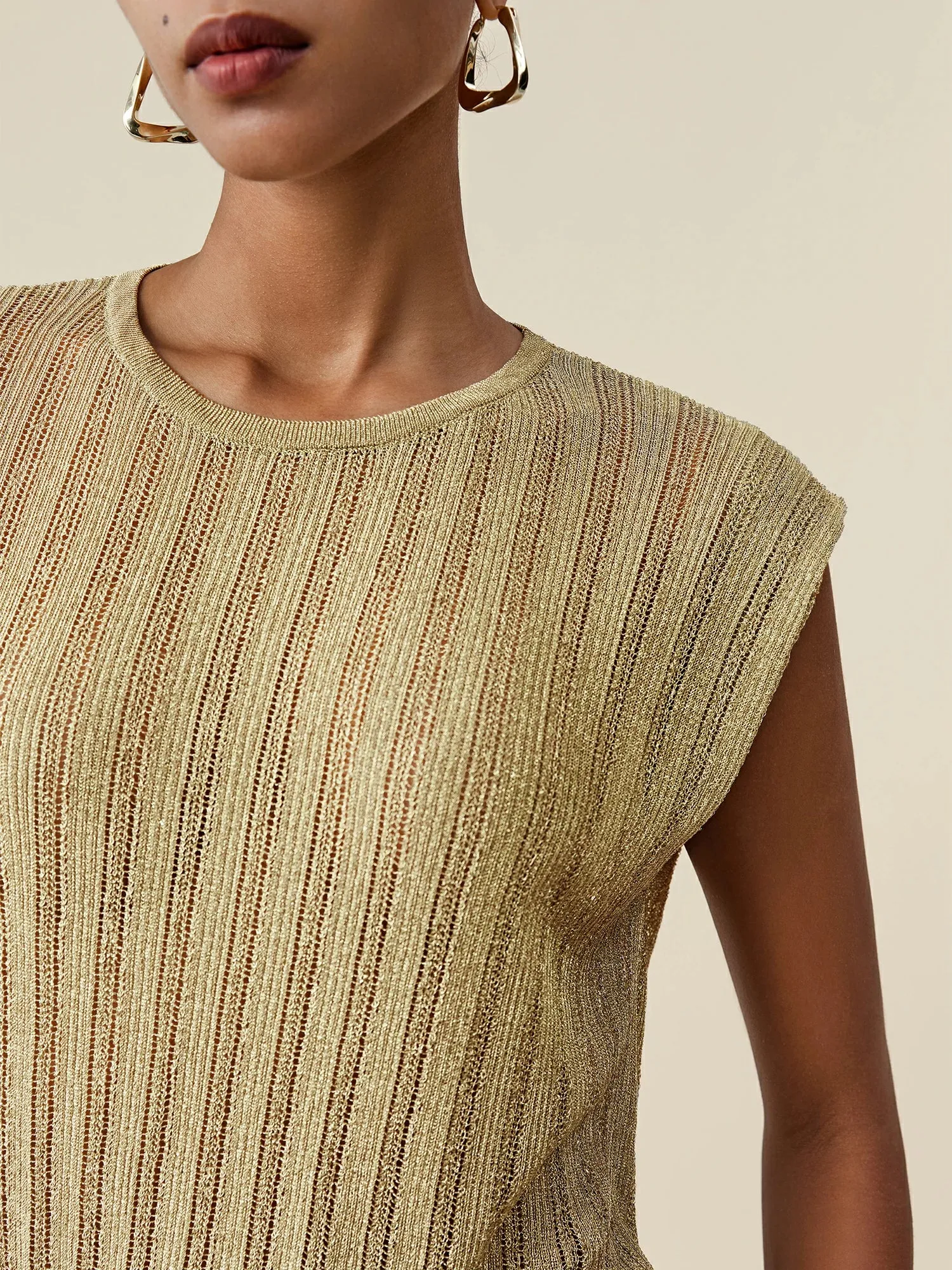 Amoretu Round Neck Glitter Knit Vest