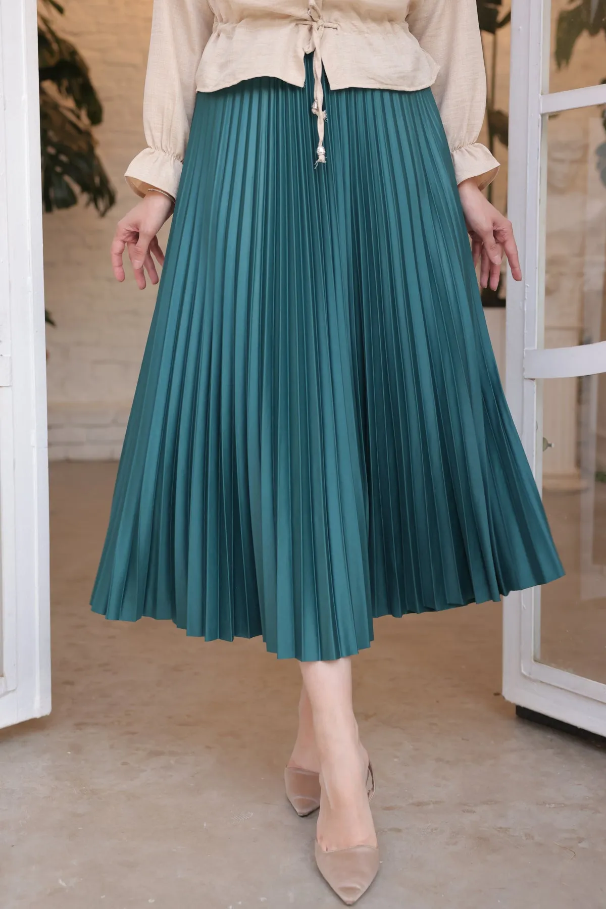 BNG Women Pleated Skirt Emerald Green - Clermont