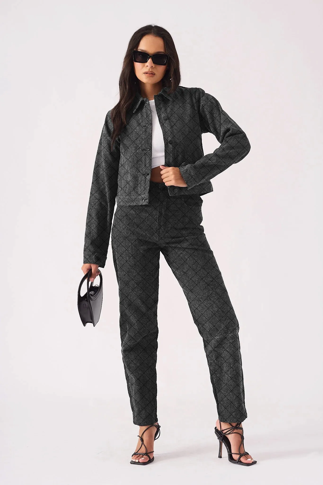 CROPPED DENIM JACKET - BLACK ACID WASH