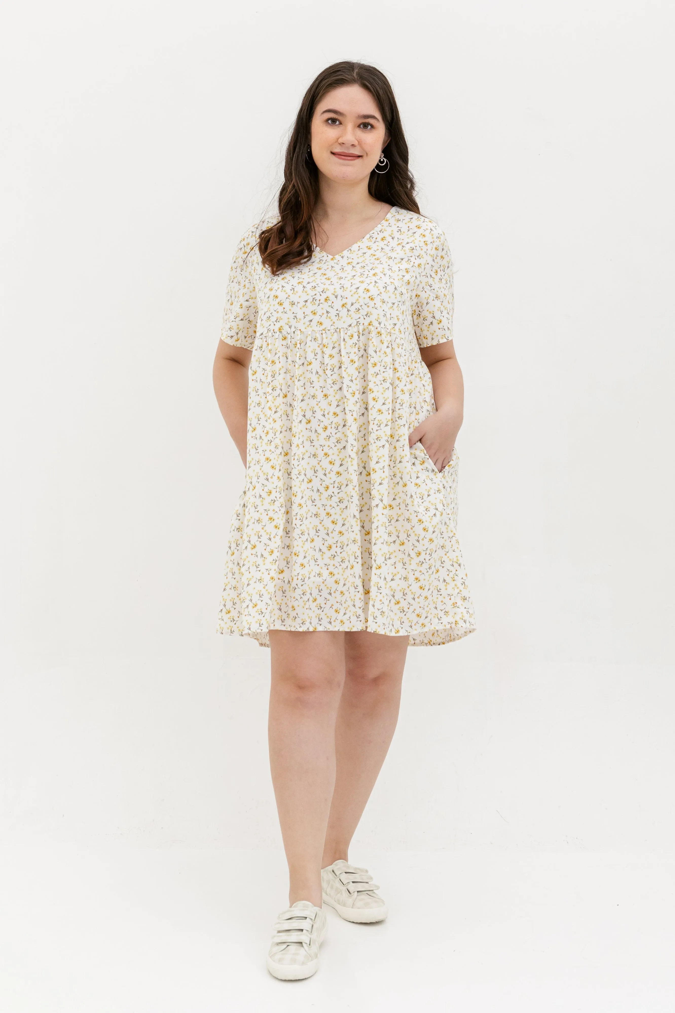Fiona V-Neck Babydoll Dress In White