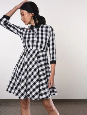 Gingham checkered flared dress