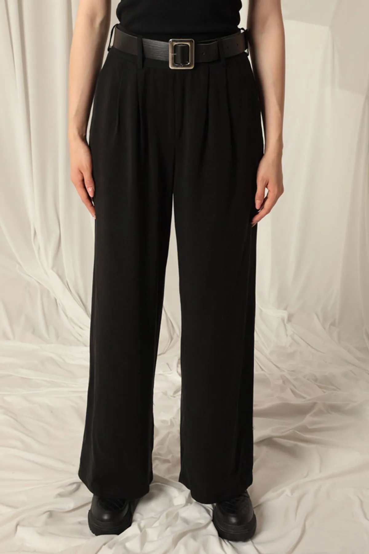 KKT Tencel Fabric Woven Women's Black Trousers - Viladecáns