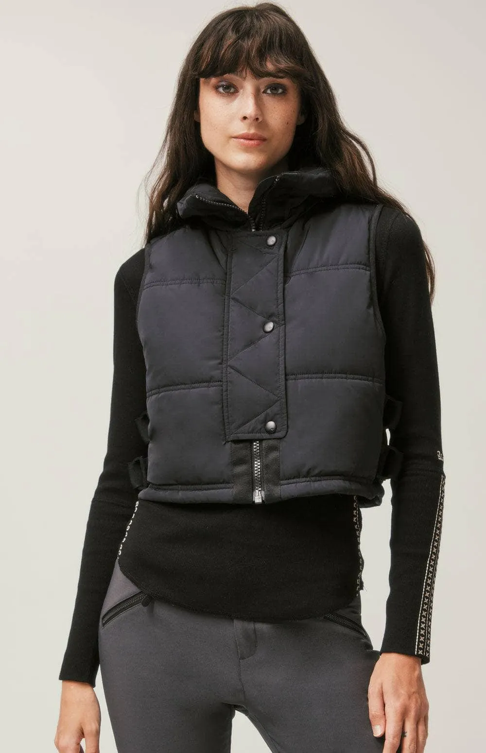 La Vitesse Cropped Vest  | Black