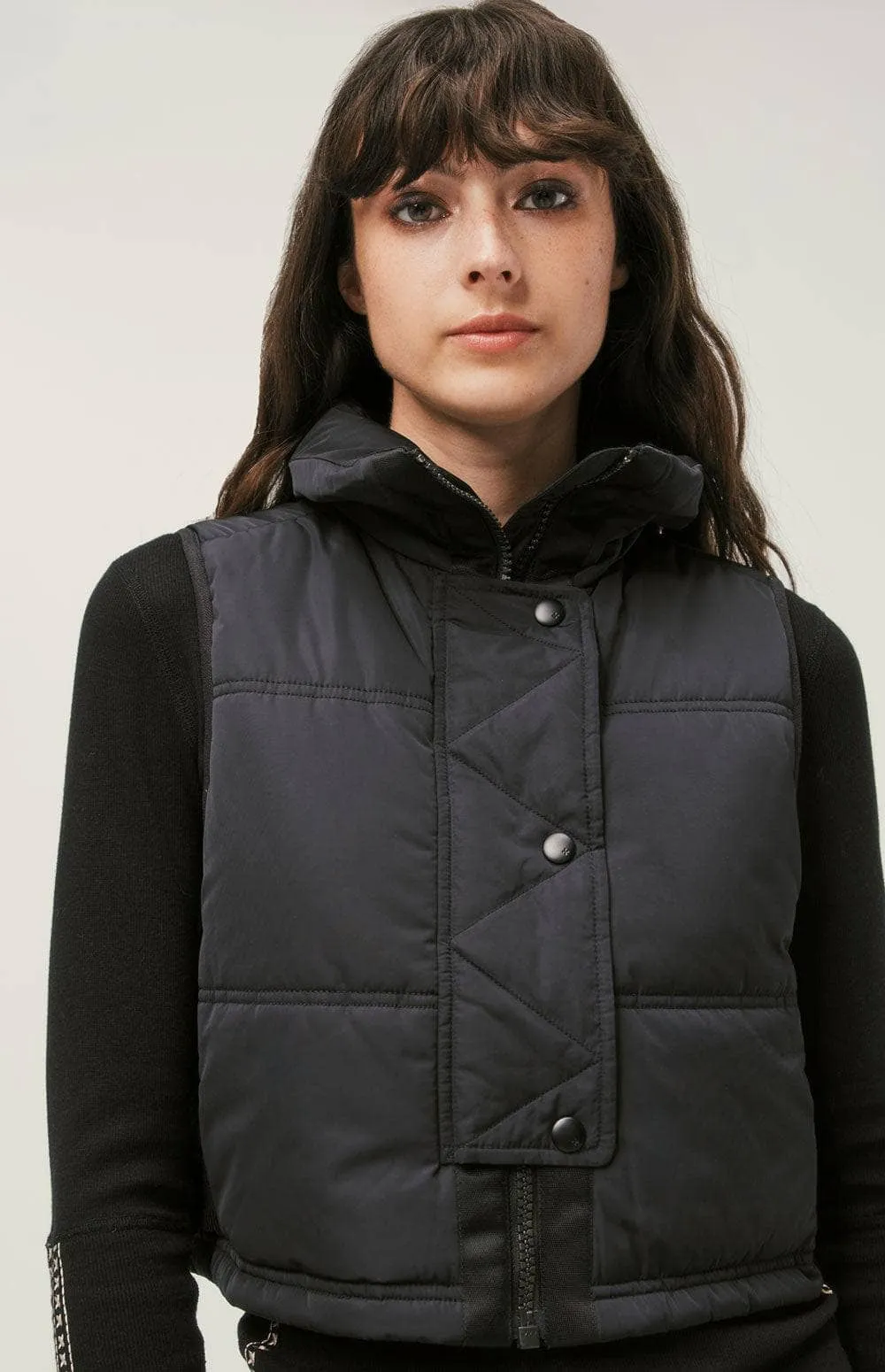 La Vitesse Cropped Vest  | Black