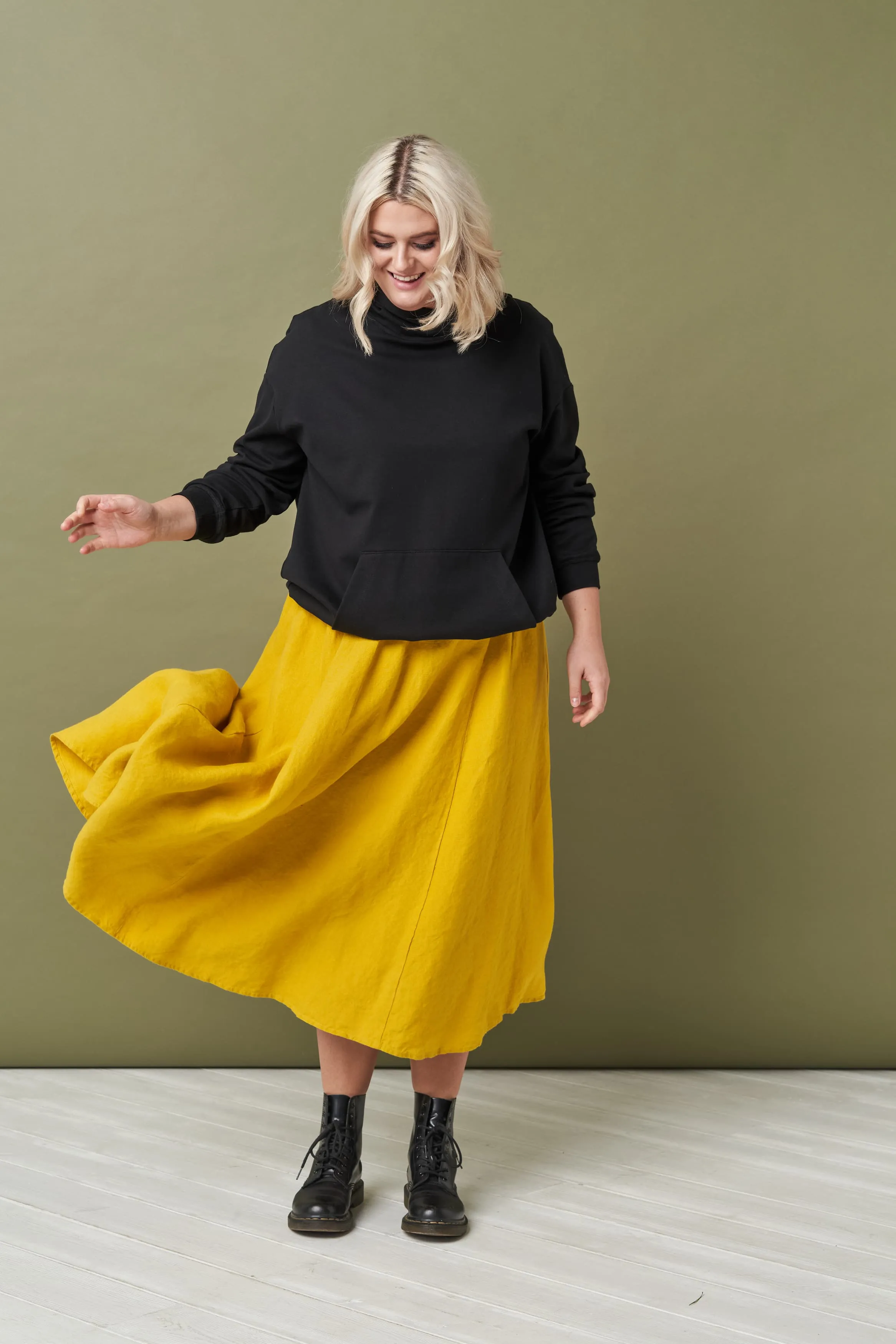 Linen skirt with pockets Nova
