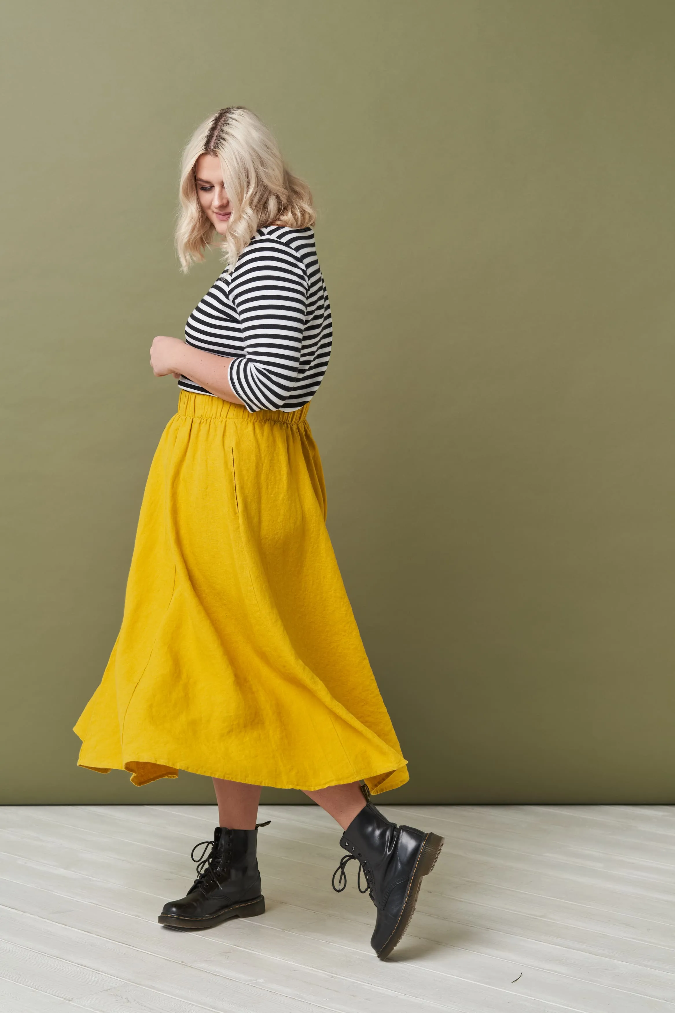 Linen skirt with pockets Nova