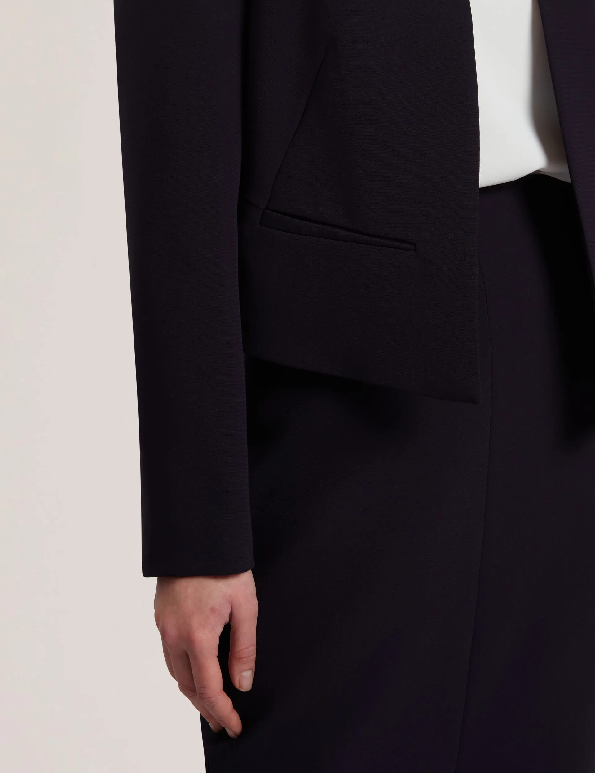 MANABJL | NAVY