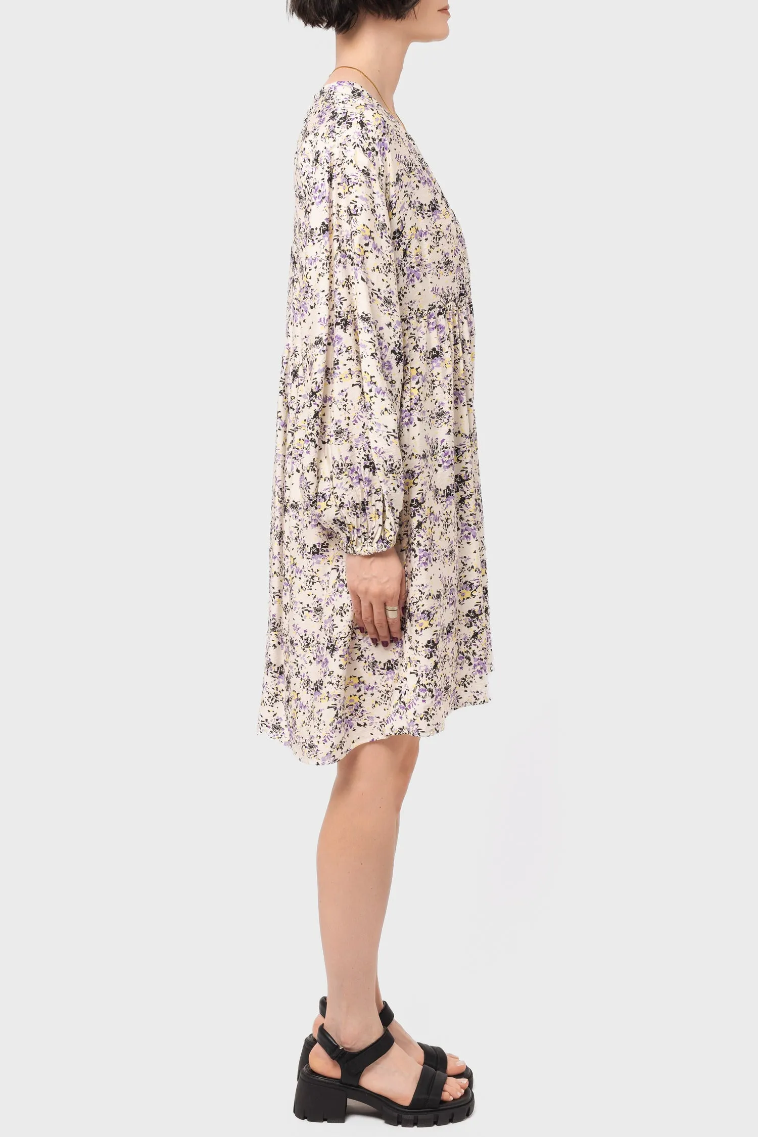 Modiva Short Dress in Broken White