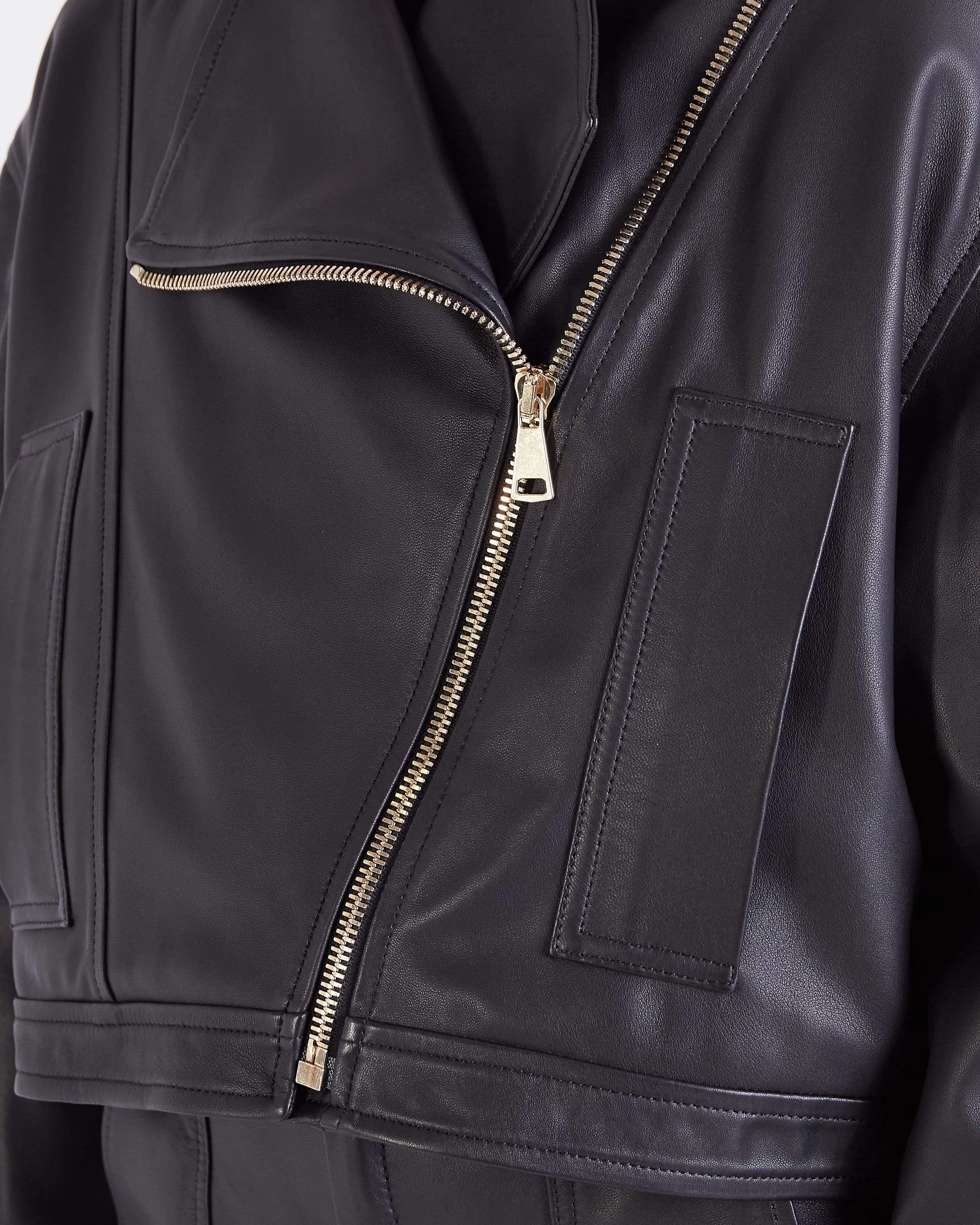Rae CROPPED OVERSIZED BIKER - BLACK