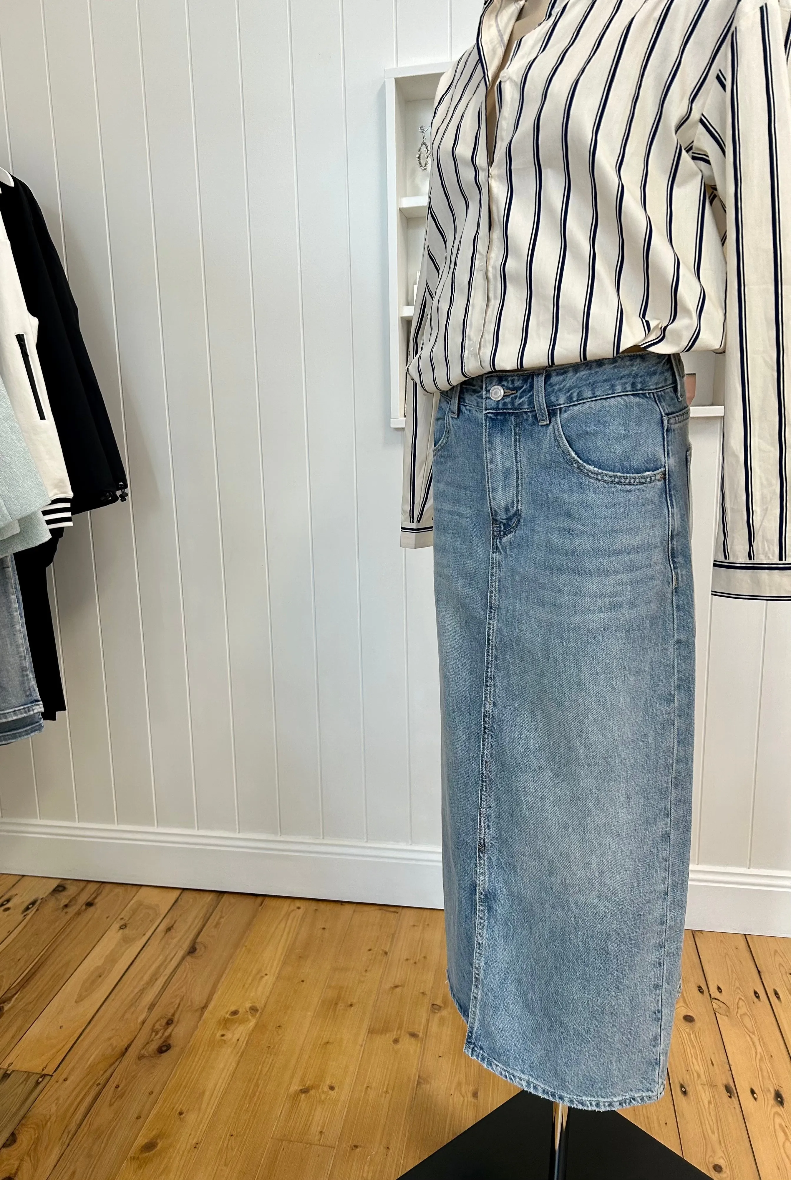 Roxy skirt - mid wash denim