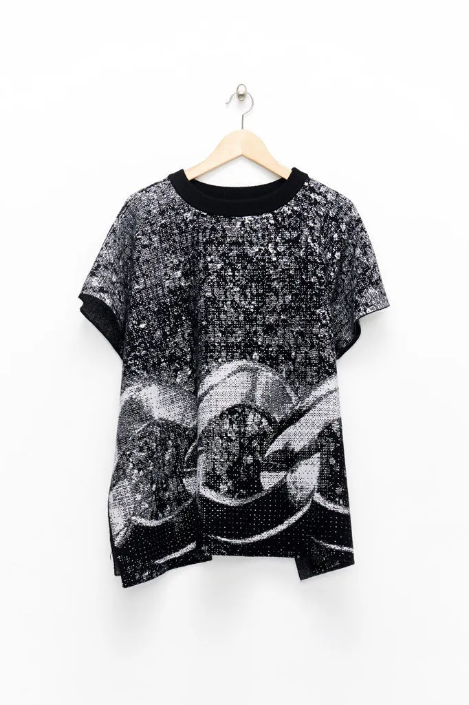 Slade Collection- Chain Graphic Knitted Jacquard Sculpture Cloak