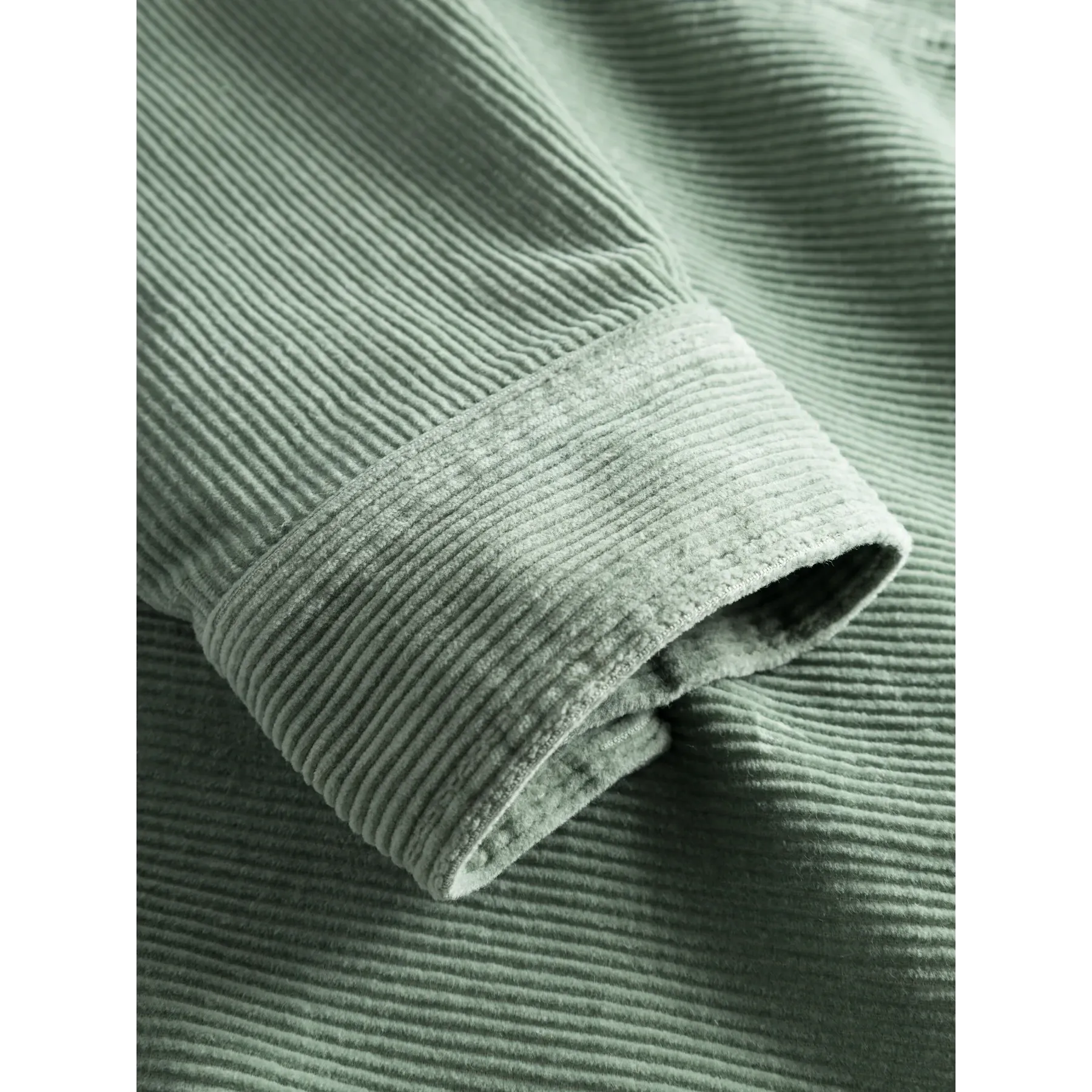 Stretched 8-Wales Corduroy Overshirt