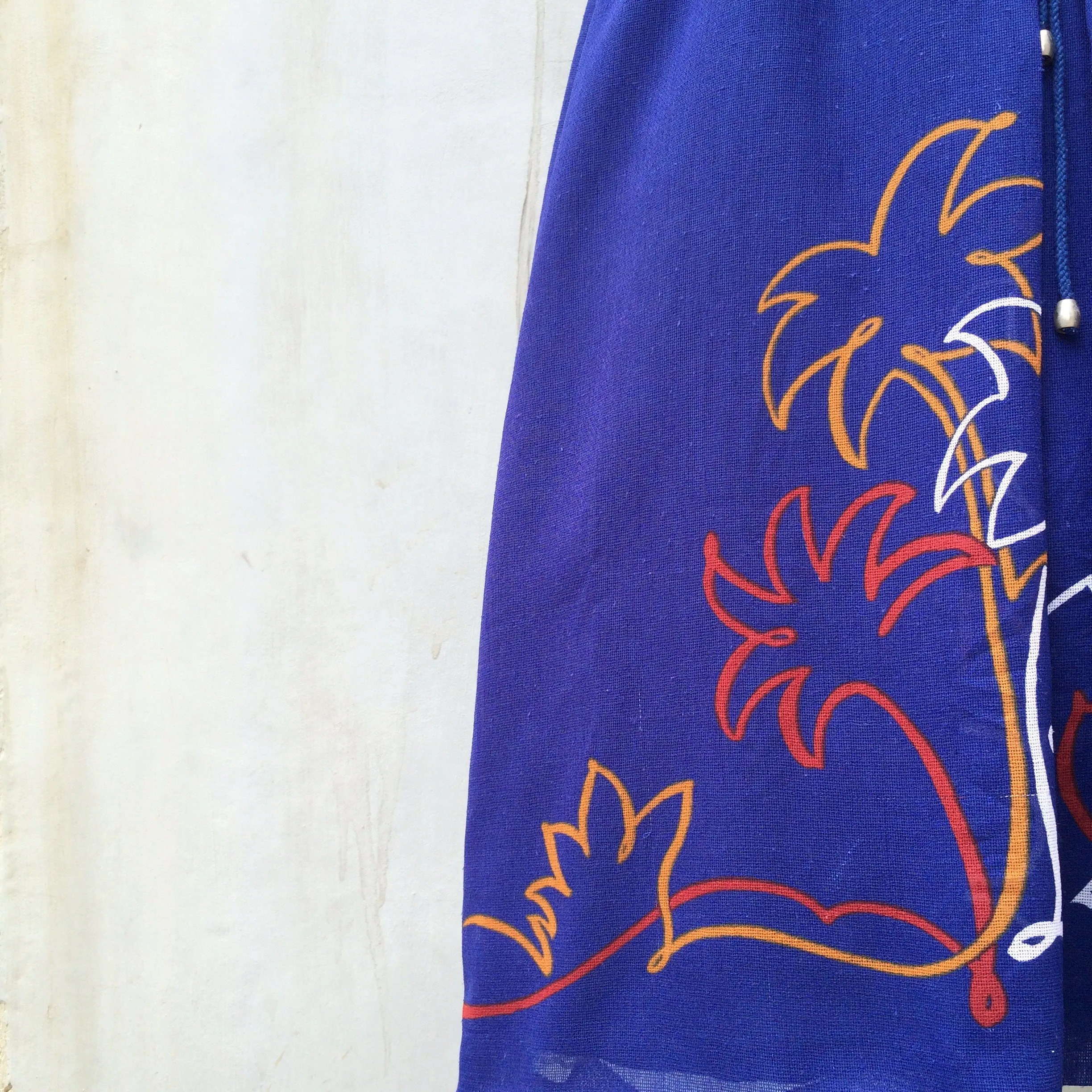 Sunset boulevard | Vintage 1980s Plam trees Outline print Day Work dress