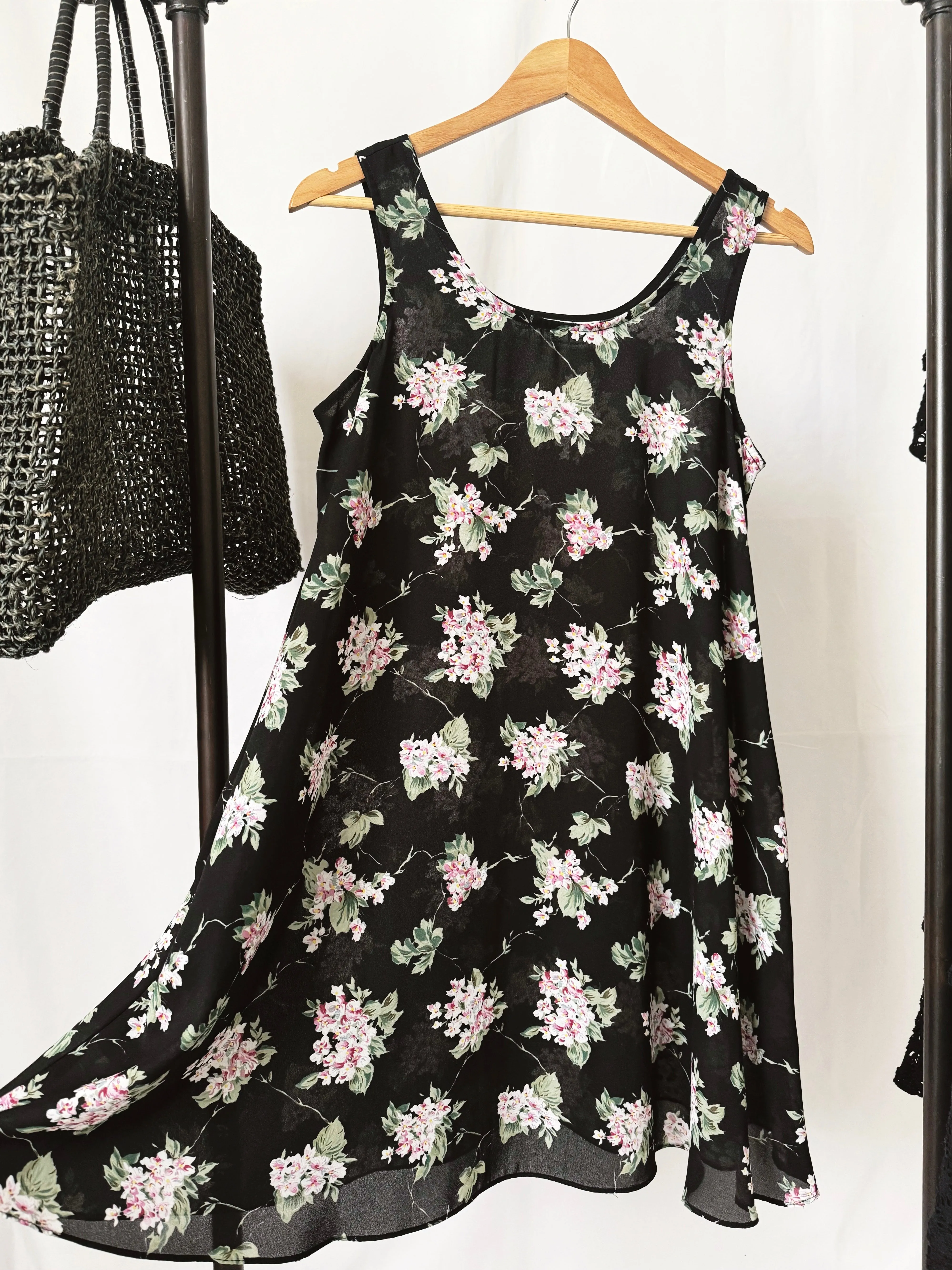 Vintage 90s Floral Mini Babydoll Dress w/pockets