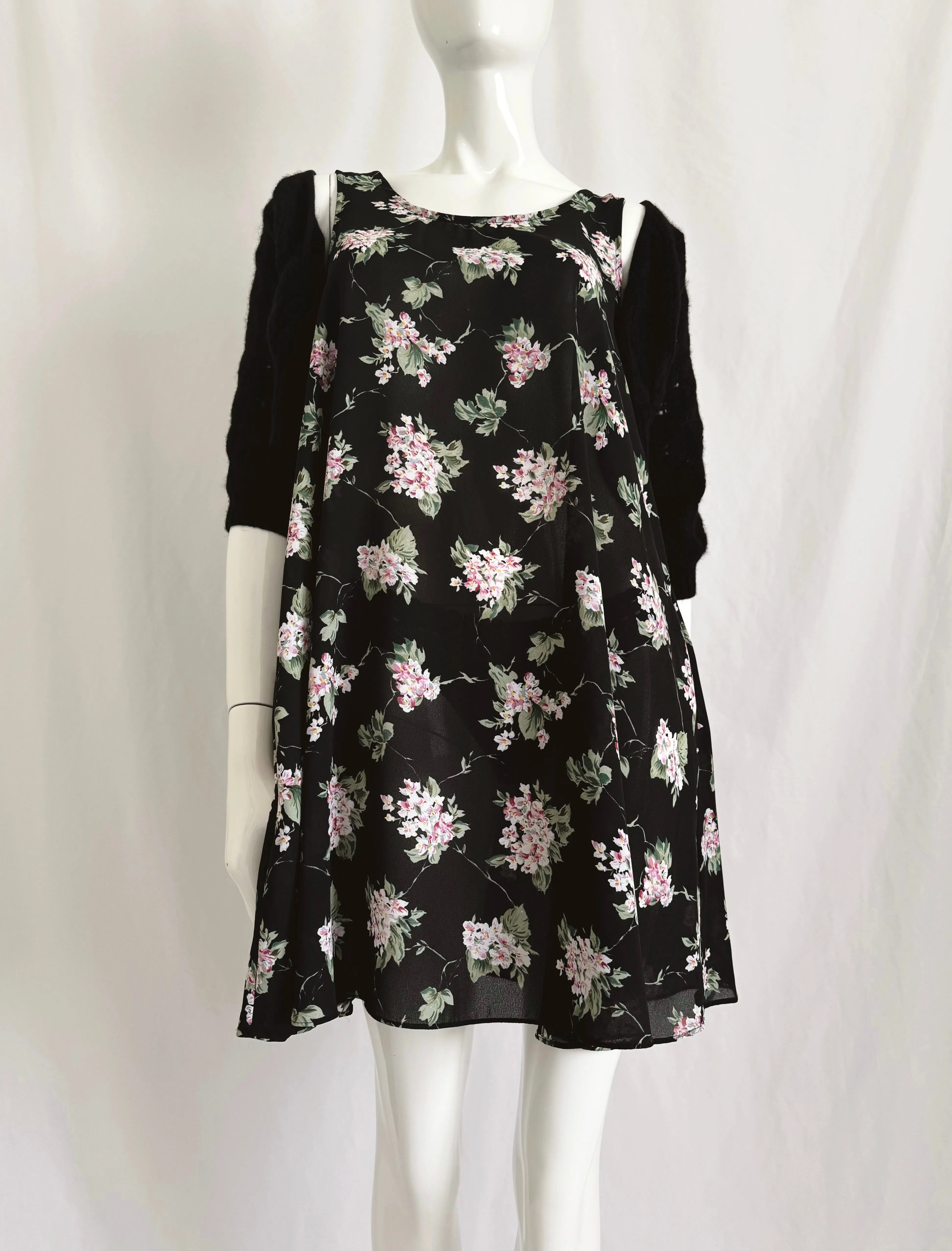 Vintage 90s Floral Mini Babydoll Dress w/pockets